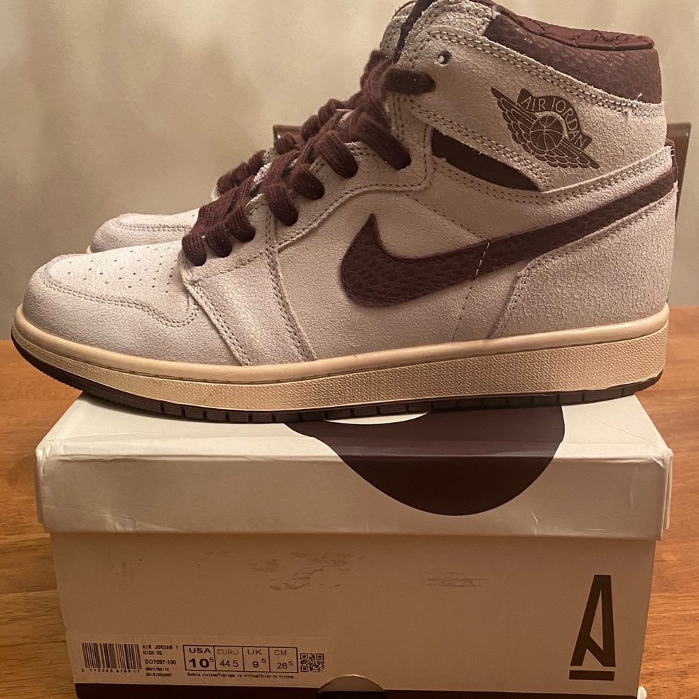 Jordan 1 High “A Ma Maniere” size 10.5